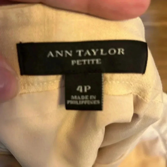 Linen pencil skirt - Picture 4 of 5